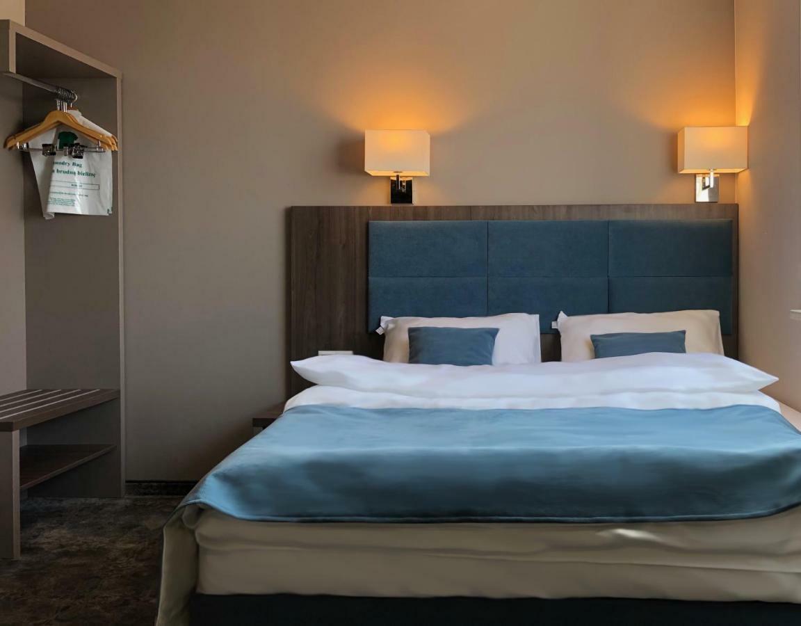 Hotel Sleep วรอตซวาฟ ภายนอก รูปภาพ